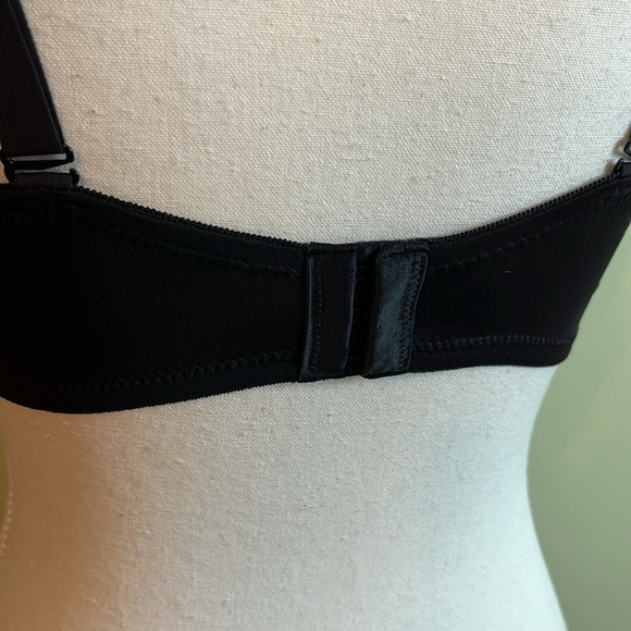 Maidenform black wireless lace trim soft cup bra - Picture 16 of 16